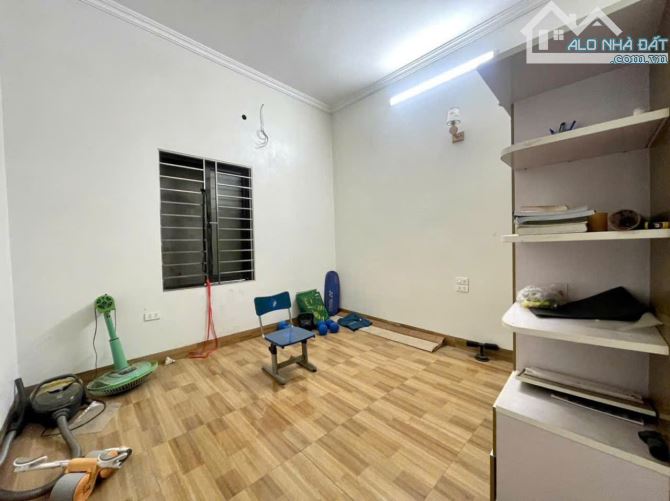 BÁN NHÀ NGÕ14 QUANG TRUNG- 36M2 GIÁ 3,1 TỶ- 4 TẦNG- GẦN CHUYÊN NGUYỄN HUỆ - 2