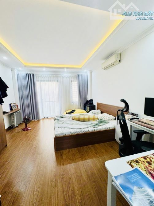 🏦 Bá.n Nhà 5 Tầng - Phúc Lợi, Long Biên- 60m2, đầy đủ nội thất, ô tô đỗ gần- bá.n 5.35 tỶ - 2