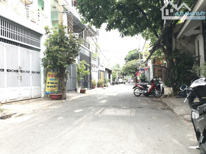 Bán gấp nhà mặt tiền ngay Chợ Nhỏ Lê Văn Việt. Giá 7.3 tỷ/100m2 - 1