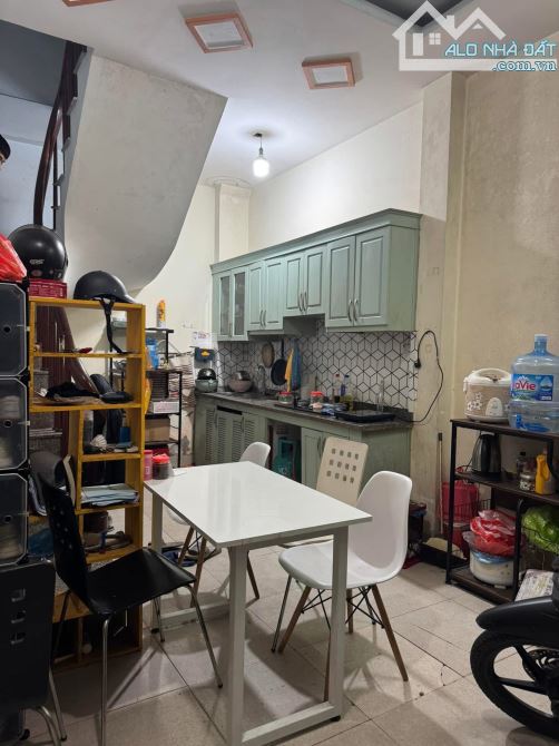 Bán nhà Mai Động 30m2, 5 tầng 1 tum, mt 3.8m dân xây, gần oto, ngõ thông. Giá 5.65 tỷ sđcc - 2