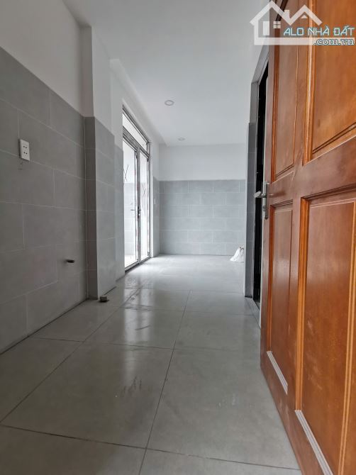 Cần Bán Nhà Mặt Tiền Đường Tôn Thất Tùng Quận 1 DT 5x22m 5 tầng HĐT 150tr giá 43 tỷ - 2