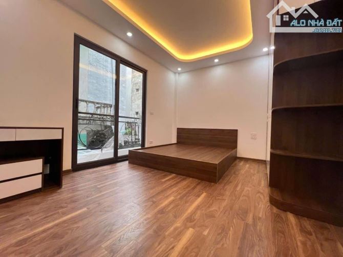 HIẾM! TÂN MAI-Ô TÔ ĐÕ CỔNG-MỚI FULL NỘI THẤT-2 THOÁNG-DT36m x 5 TẦNG, NHỈNH 6 TỶ - 2