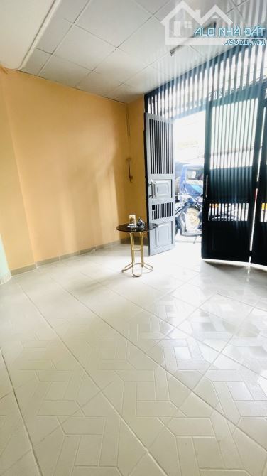 Bán Nhà Mặt Tiền Gò Vấp-73m2-4Tầng-4PN-Giá 14Ty TL - 2