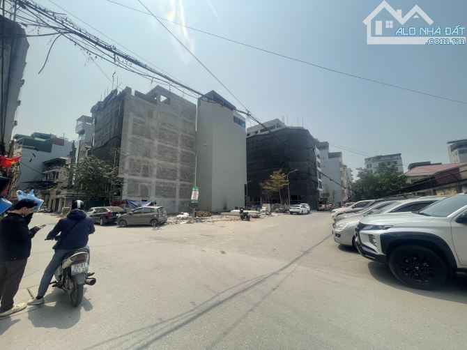 Bán đất Đấu giá 570 Kim Giang,Thanh Liệt. Đường 3 ô tô,hàng xóm xây 8 tầng,có hầm.DT 70m2 - 2