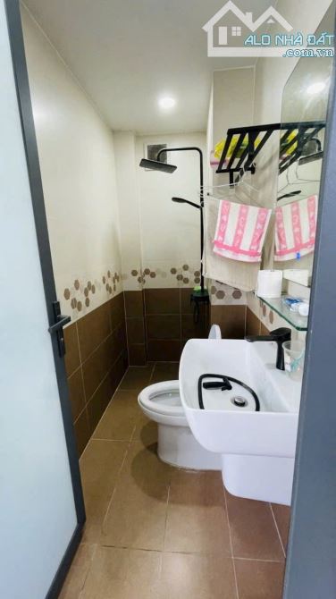 NHÀ 3 MẶT TIỀN TRỊNH ĐÌNH TRỌNG QUẬN 11, 1TRET65 3 LẦU 5PN 4WC ST TRƯỚC SAU Ô ĐẬU NGÀY ĐÊM - 2