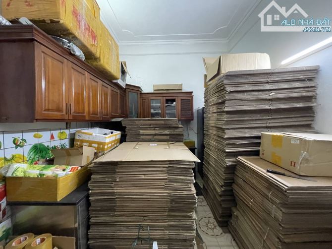 Cần bán gấp mảnh đất đẹp tặng nhà 2 tầng Đàm Quang Trung 95m MT 5,5m ngõ ô tô tránh 20 tỷ - 2