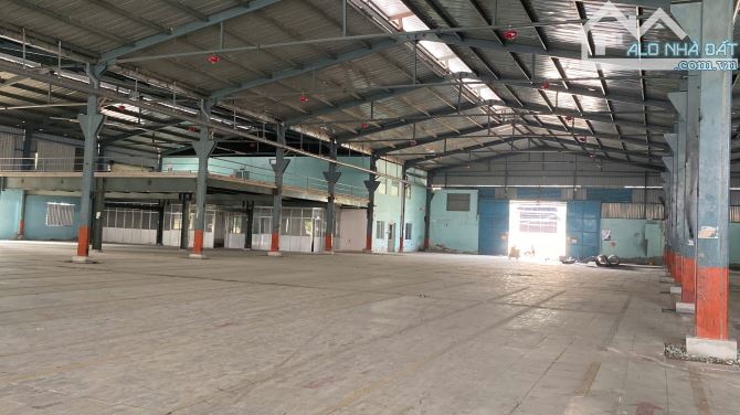 Cho thuê kho xưởng MT Quốc Lộ 1A, Bình Tân, KV: 7.500m2, XD : 4.800m2 - 2