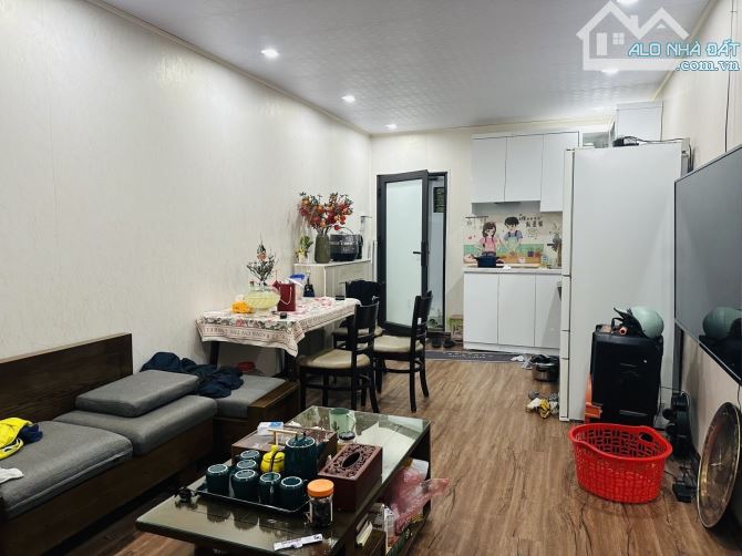 Bán căn hộ tập thể Nguyễn Trãi 85m2 nhỉnh 3 tỷ 3 ngủ đẹp - 2
