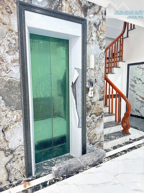 Siêu phẩm Thanh Am - Long Biên - 6 tầng - thang máy - gara ô tô - dt 72m2 - giá nhỉnh 9 tỷ - 2