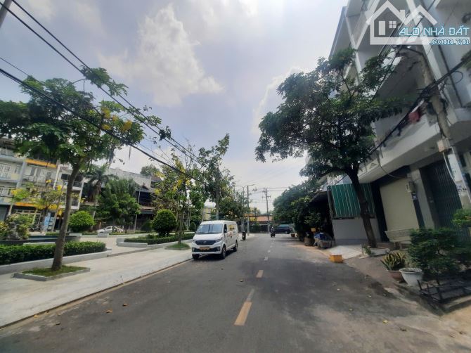 💥 Chỉ dưới 10.9 tỷ💥 🏡 Nhà 4 tấm, MT VIEW CÔNG VIÊN khu Bình Phú Quận 6 - 2