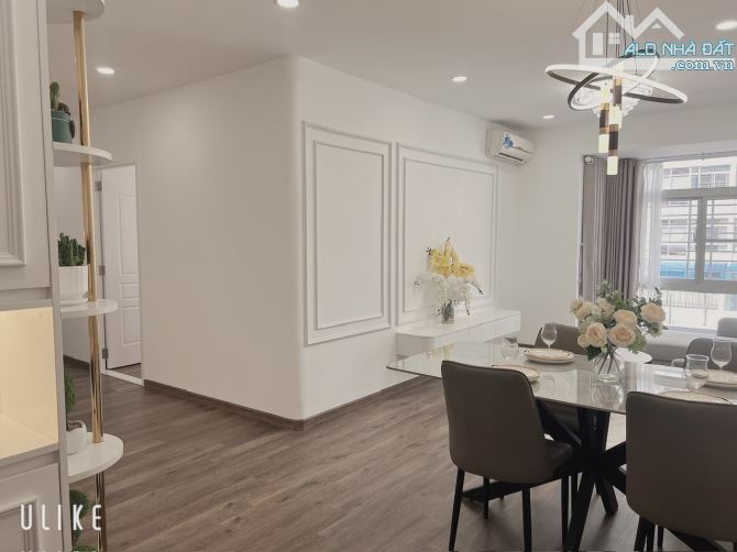 Cần bán gấp căn hộ cao cấp Sky Garden 2, PMH, Q.7 - 2