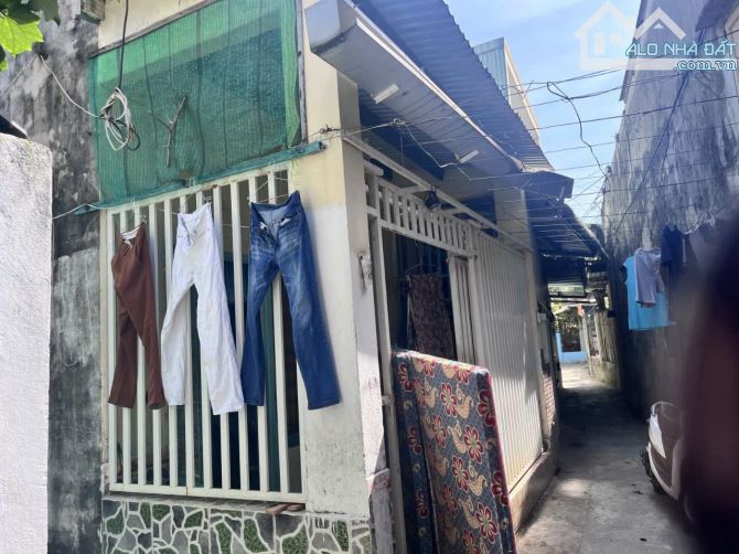 Bán nhà cấp 4 giá chỉ 2,25 tỷ – 79,3m2. Kiệt ô tô Nguyễn Tất Thành, cách biển chỉ 100m - 2