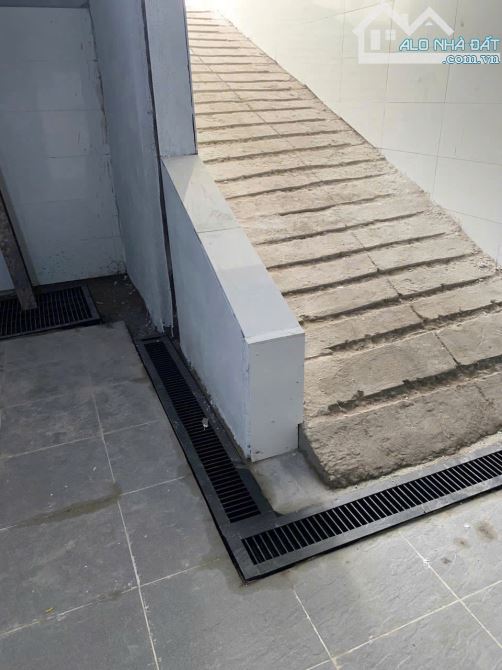 BÁN TOÀ CĂN HỘ DỊCH VỤ FULL NỘI THẤT 7.6X19M Q.TÂN BÌNH THU NHẬP ỔN ĐỊNH 88TR/THÁNG - 2