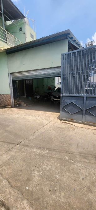 BÁN ĐẤT TẶNG NHÀ (10x36) VIP Q12 - 2MT KINH DOANH LÊ VĂN KHƯƠNG GIÁ TỐT - 2