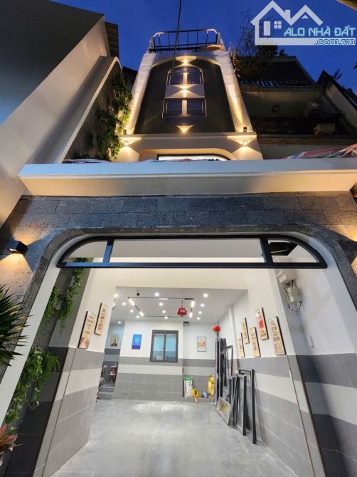 THU NHẬP KHỦNG 70TR/THÁNG CHỈ NHỈNH 17 TỶ VỚI CHDV TT Q.10, 5P ĐI BỘ ĐẾN VẠN HẠNH MALL - 24