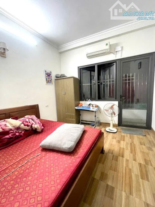 BÁN NHÀ NGÕ14 QUANG TRUNG- 36M2 GIÁ 3,1 TỶ- 4 TẦNG- GẦN CHUYÊN NGUYỄN HUỆ - 3