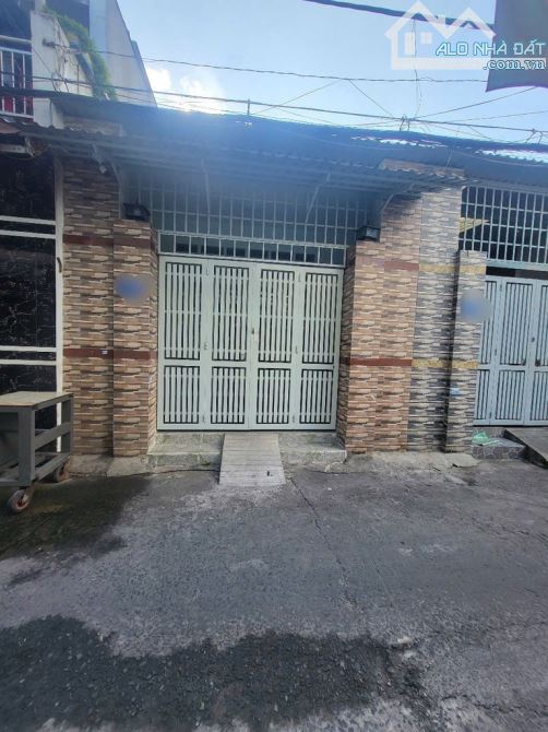 cần bán, NHÀ 2 MẶT HẺM TRƯỚC SAU, HẺM XE HƠI, phan văn hớn tân thới nhất quận 12, dt 84M2 - 3