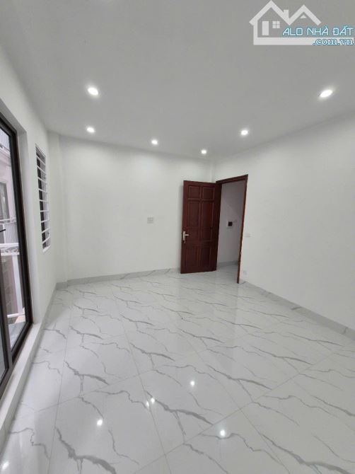 Hiêm! Nhà Phụng Châu 33m2*4T oto đỗ cổng, cách trường TDTT 2km, gần UBND xã Phụng Châu. - 3