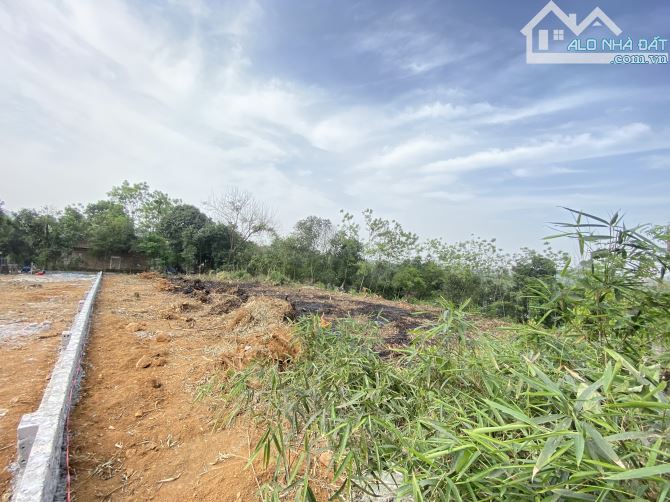 Cần Bán Lô Đất Đẹp 700m2 Xã Vân Hoà, Ba Vì, Thế Đất Cao Thoáng Mát Mẻ, Giá Chỉ 4tr7/1M2 - 3