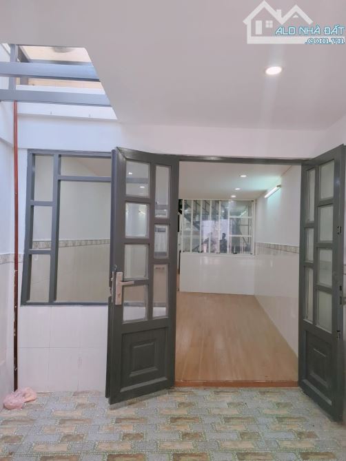 NHÀ NỞ HẬU- TRẦN XUÂN SOẠN- TÂN HƯNG-42m2-SHR- HOÀN CÔNG - 3