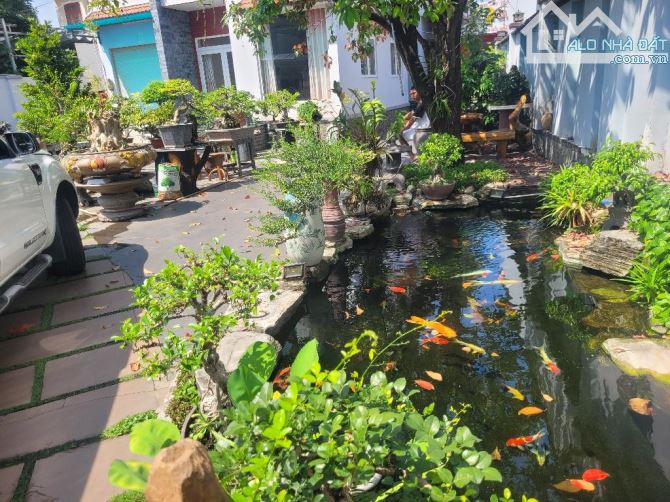 BÁN NHÀ MẶT TIỀN HIỆP PHÚ - THỦ ĐỨC - 250M2  - SÂN VƯỜN - 3