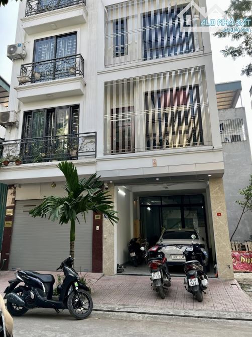 NHÀ LIỀN KỀ PHÂN LÔ KIẾN   HƯNG – 50M2 – 4 TẦNG - 4