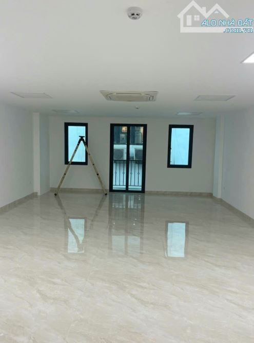 BÁN TOÀ NHÀ PHỐ KIM MÃ  8 NỔI 1 HẦM - HS 1.5 TỶ/NĂM - Ô TÔ TRÁNH - VIEW HỒ NGỌC KHÁNH - 4