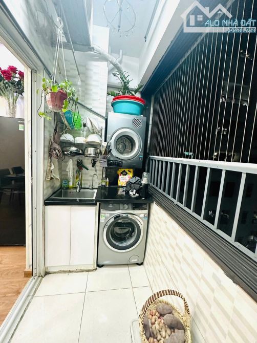 LINH ĐÀM CẦN BÁN CĂN 3N2WC - LÔ GÓC- CHỦ NHÀ QUAN CHỨC GIỮ GÌN CẨN THẬN - 4