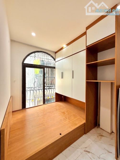 Cần bán nhà -giáp bát-Hoàng mai-dòng tiền -thang may- 14 phòng cho thuê-PCCC đầy đủ - 4