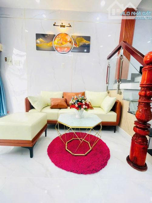 Bán nhà 1 trệt 2 lầu hẻm xe tải ngay Chợ Hạnh Thông Tây nội thất giá 3.79 tỷ TL - 4