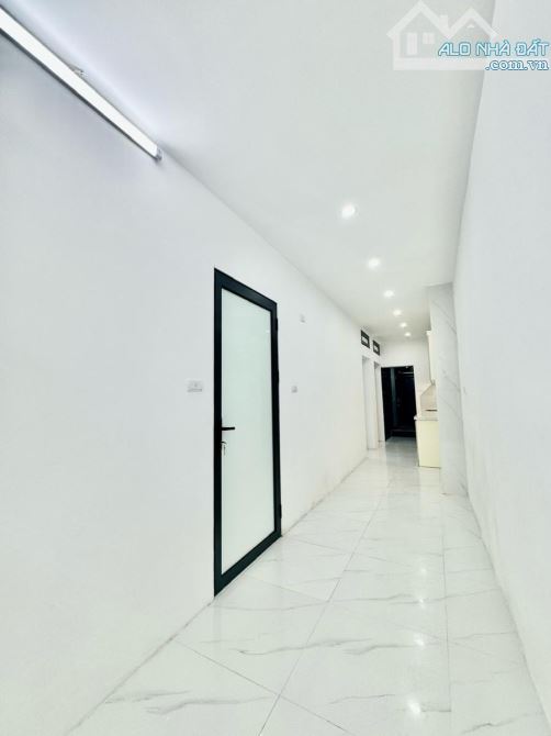 Cần bán nhà tập thể In ngân hàng Đống Đa - 80m - 3PN - 4