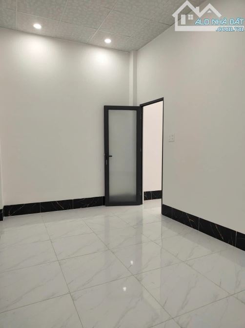 Bán Nhà Trả Nợ. 75m2 nhà cấp 4 đường Tân Hiệp 4, Hóc Môn , Shr , 790tr - 4