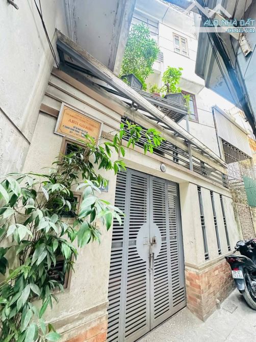 SIÊU HIẾM - NGUYỄN TRÃI - DÂN XÂY - 71M2, 4T, 9.X TỶ - SAU QH  RA VỈA HÈ – Ô TÔ TRÁNH - 4