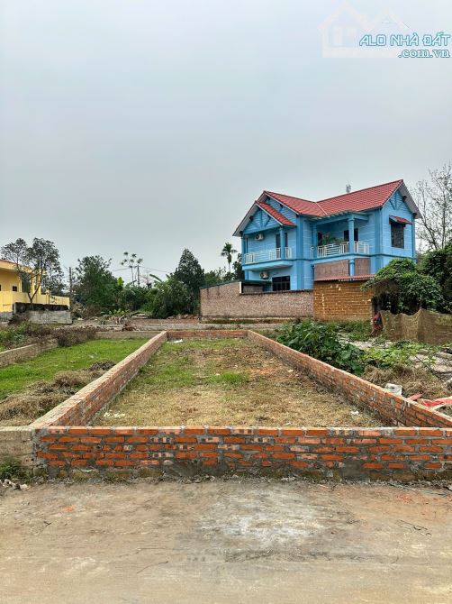 Nhỉnh 2 tỷ có ngay 70m,FULL TC,nở hau,View hồ,đường 2 ô tô,sát TL 420 và trục Hồ Tây Ba Vì - 4