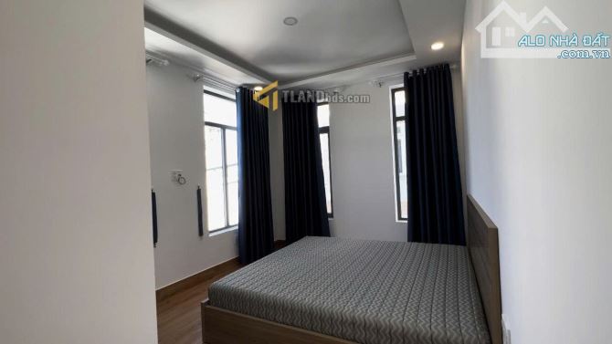 NHÀ PHỐ/ KHÁCH SẠN 2 MẶT TIỀN HOÀN CÔNG 4 TẦNG 9PN 9WC CÁCH CHỢ ĐÀ LẠT 2.5KM GIÁ 12 TỶ - 4