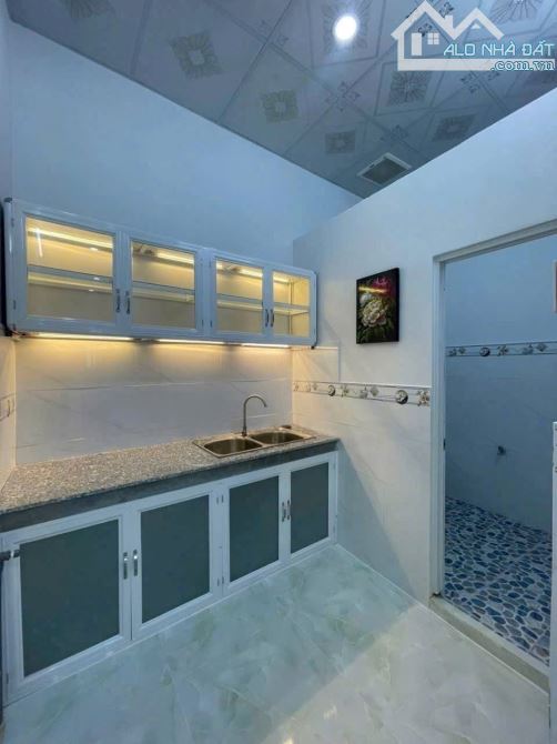 nhà C4 45m2 giá re 549tr đường oto cách nhựa lớn QL50 tầm 1km - 4