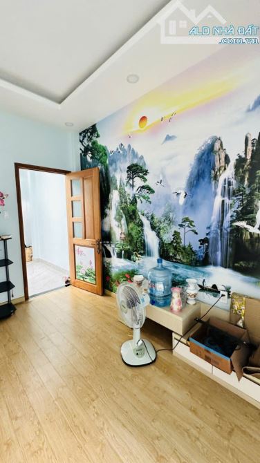 Siêu Phẩm nhà Nguyễn Thị Tú ngay ngã tư Gò Mây hẻm 8m 64m2,4Tầng Nhỉnh 5 tỷ - 4