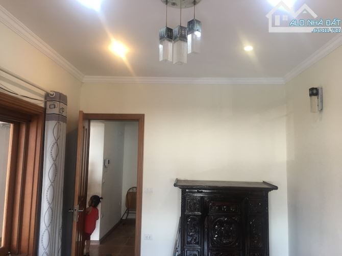 Cho thuê tập thể tầng 5 đủ tiện nghi 2 phòng ngủ phố Tông Đản - 5