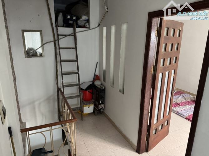 Hiếm. Bán nhà Nguyễn Trãi, Thanh Xuân. Ngã Tư Sở. 43m2 x 5 Tầng. MT 5.8m. Hơn 8 Tỷ. - 5