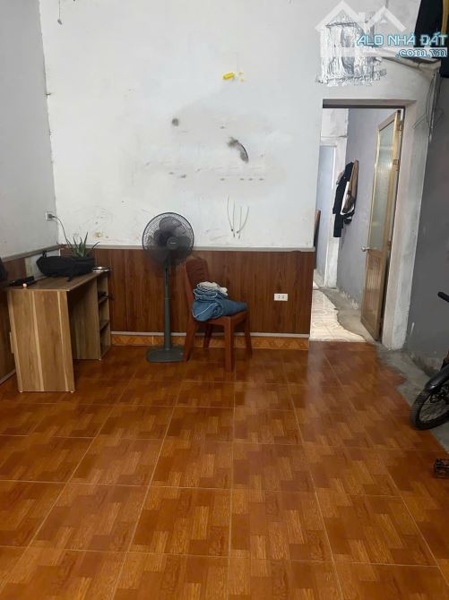 Chính chủ bán đất có nhag cấp 4 diện tích 44,7m2 giá 5tỷ1 - 5