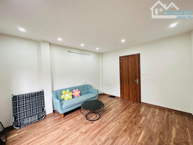 CẦN BÁN GẤP NHÀ ĐA SĨ HÀ ĐÔNG, DT: 40M2, GIÁ CHÀO BÁN 6,2 TỶ - 5