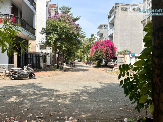 CỰC RẺ- lô đất sổ riêng- KDC kiến Á , p. phước long b , tp.thủ đức ,4.5x20m - 7.15 ty - 6