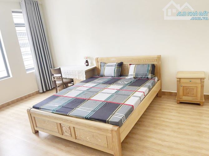 Bán nhà Tuyến 2 Văn Cao ngay sau nhà mặt đường. DT 55m2 x 4T - 7