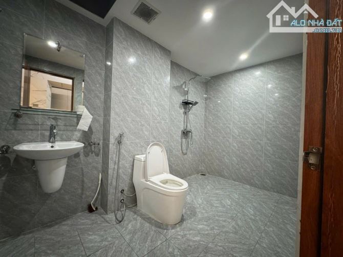 Chủ gửi bán 10 lô nhà đất dịch vụ Cổng Đồng La Khê. Nút Lê Trọng Tấn Tố Hữu. Giá từ 11 tỷ - 7