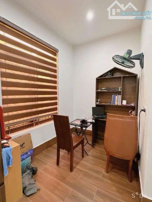 B.Á.N NHÀ ĐAN PHƯỢNG , Ô TÔ TRÁNH  , BIỆT THỰ NHÀ VƯỜN ,Ở VÔ CÙNG SƯỚNG , 110M2, 11 TỶ - 7