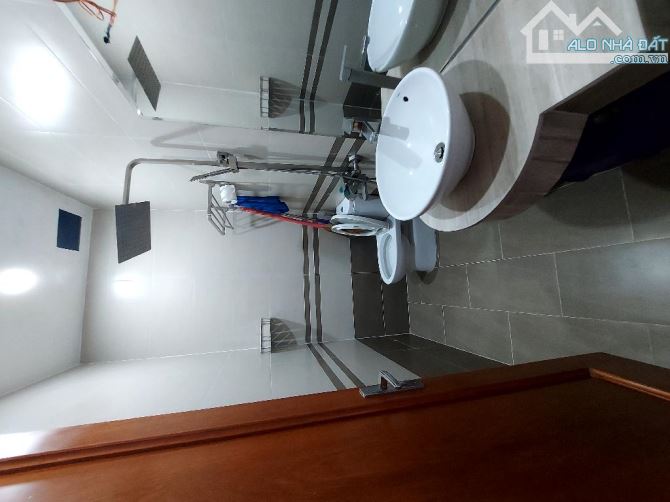 💥QUẬN 7 -5 TẦNG- NỘI THẤT GỖ QUÝ- THANG MÁY CỰC XỊN - KHU PHÂN LÔ CAO CẤP - 9,2 - 7