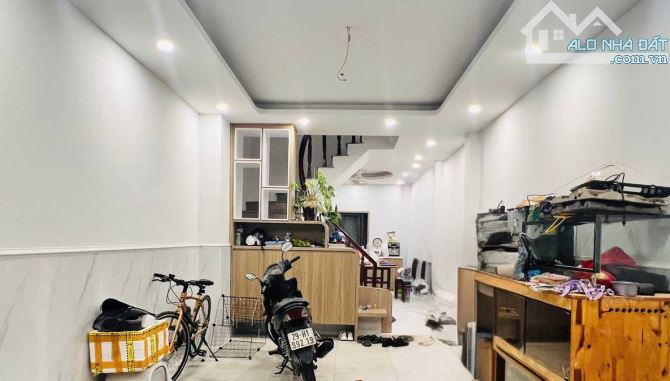 Bán gấp nhà Phố Cầu Giấy, 35m2, 5 tầng dân xây kiên cố, ô tô đỗ cửa, giá 13.8 tỷ - 7