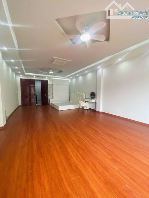 Khu đấu giá sân bóng Mậu Lương Kiến Hưng, Xa La. chủ gửi bán 10 nhà đất. Giá từ 11 tỷ - 8