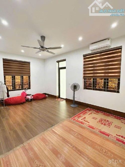 B.Á.N NHÀ ĐAN PHƯỢNG , Ô TÔ TRÁNH  , BIỆT THỰ NHÀ VƯỜN ,Ở VÔ CÙNG SƯỚNG , 110M2, 11 TỶ - 8