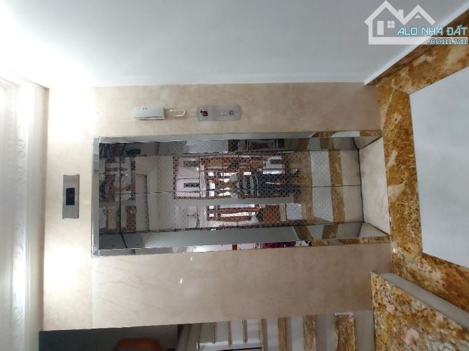 💥QUẬN 7 -5 TẦNG- NỘI THẤT GỖ QUÝ- THANG MÁY CỰC XỊN - KHU PHÂN LÔ CAO CẤP - 9,2 - 8